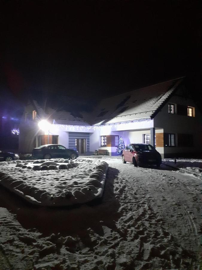 Kostrzyca Agroturystyka Aura מראה חיצוני תמונה